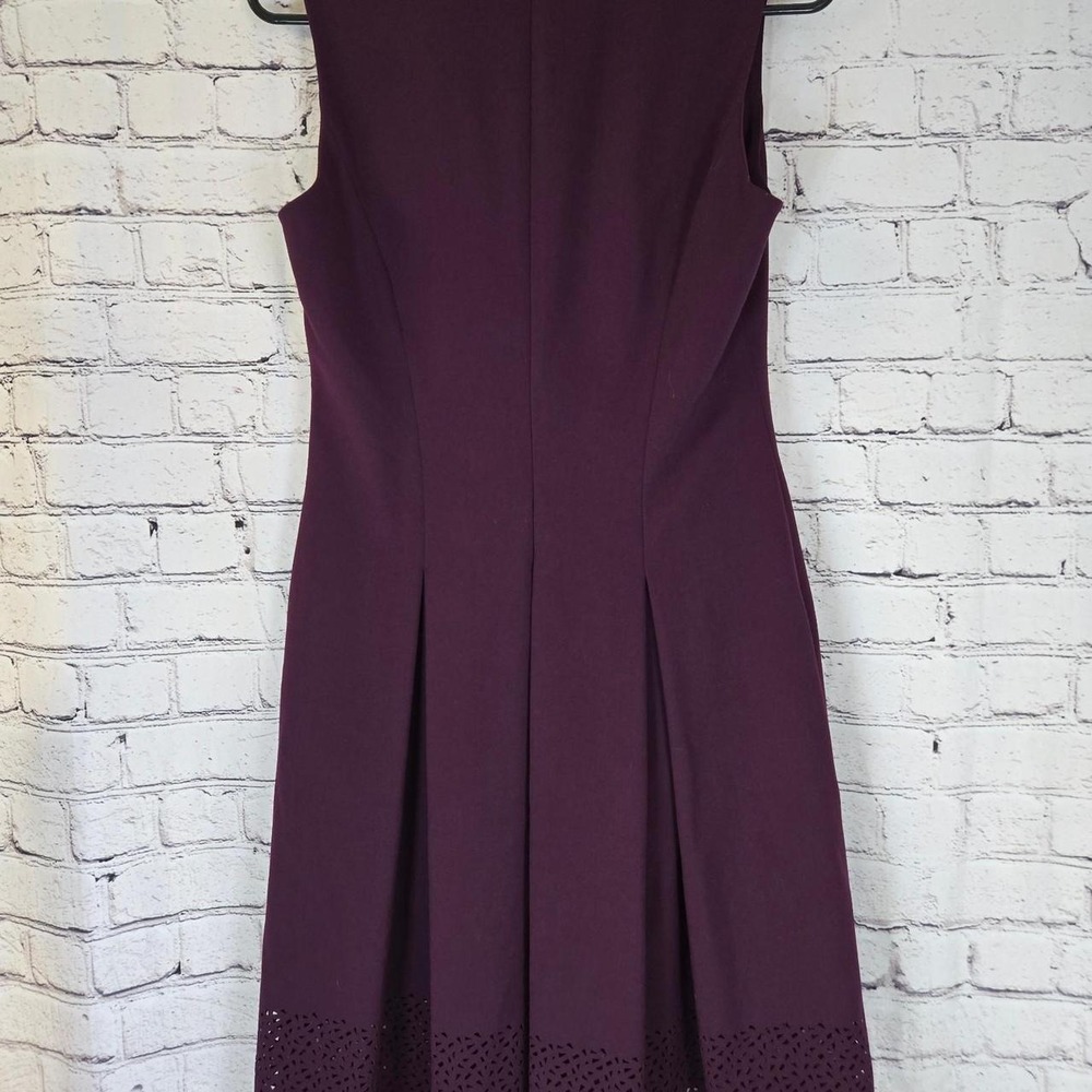 Calvin Klein Women's Sleeveless Purple Fit & Flare Midi Dress Size 4 - Picture 3 of 7